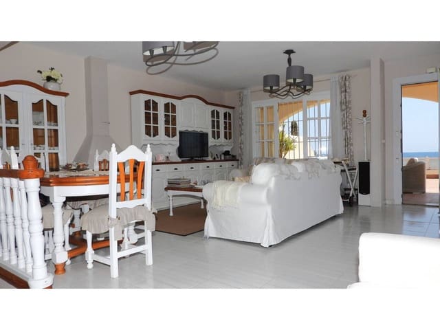 4 bedroom Townhouse for sale in San Javier with pool garage - € 800,000 (Ref: 9148462)