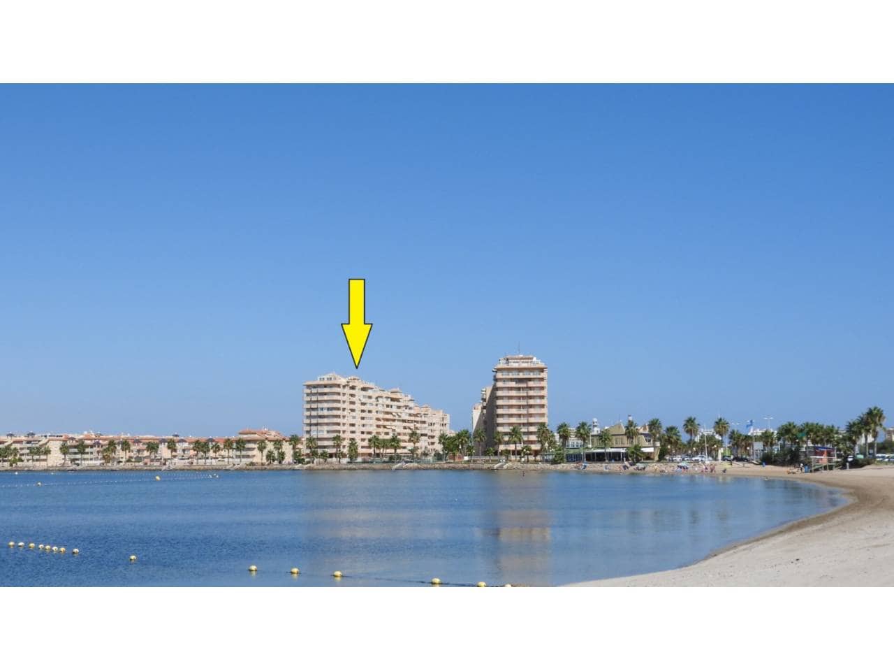 Piso de 3 habitaciones en La Manga del Mar Menor en venta con piscina garaje - 240.000 € (Ref: 9165435)