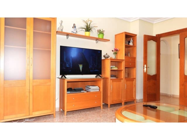 Piso de 3 habitaciones en La Manga del Mar Menor en venta con piscina garaje - 240.000 € (Ref: 9165435)