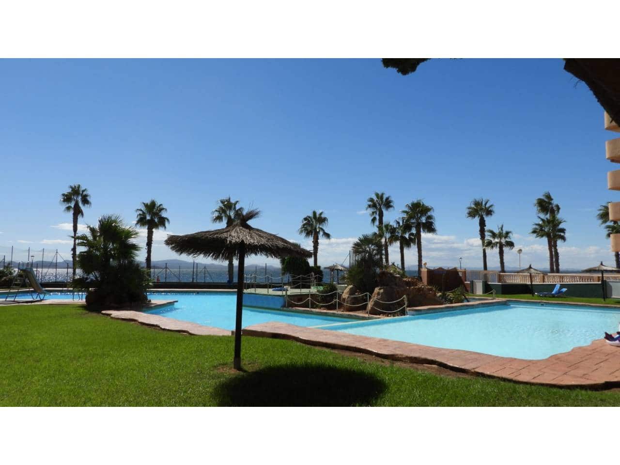 Piso de 3 habitaciones en La Manga del Mar Menor en venta con piscina garaje - 240.000 € (Ref: 9165435)