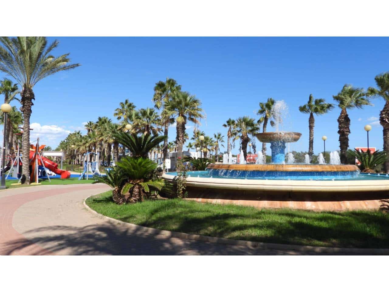 Piso de 3 habitaciones en La Manga del Mar Menor en venta con piscina garaje - 240.000 € (Ref: 9165435)