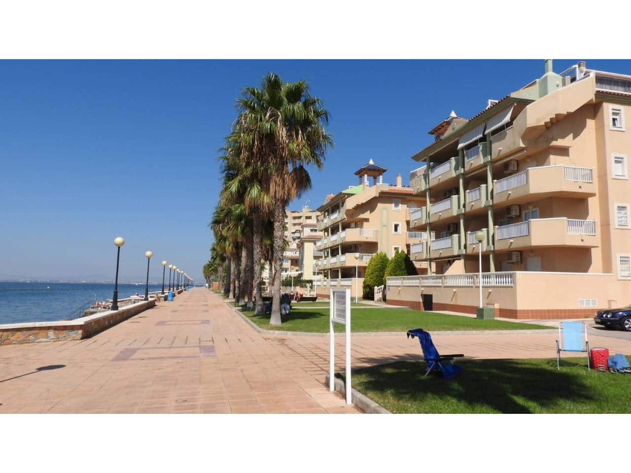 Piso de 3 habitaciones en La Manga del Mar Menor en venta con piscina garaje - 240.000 € (Ref: 9165435)