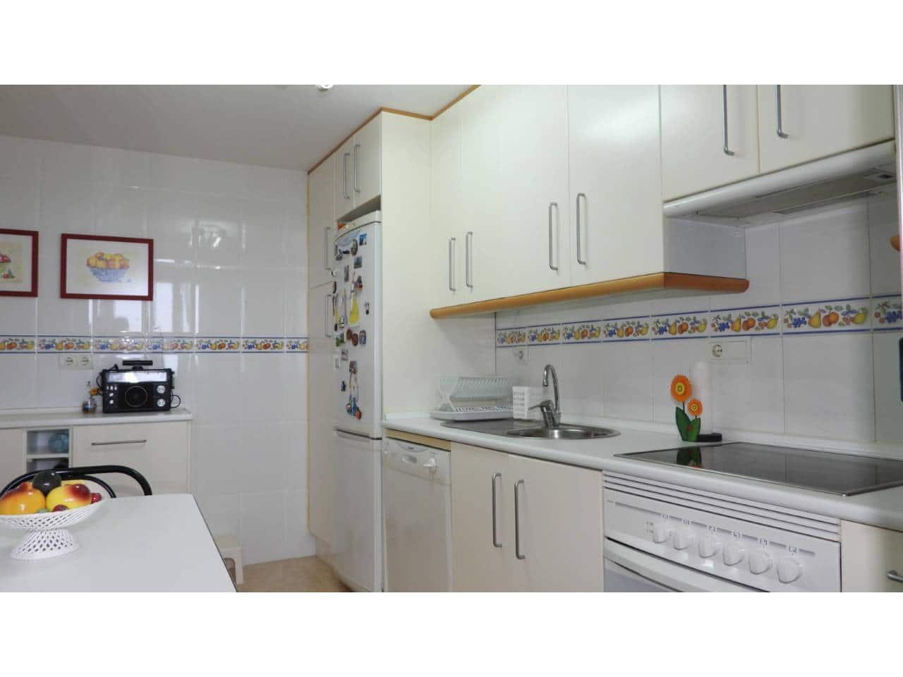 2 bedroom Flat for sale in La Manga del Mar Menor with pool garage - € 220,000 (Ref: 9165436)