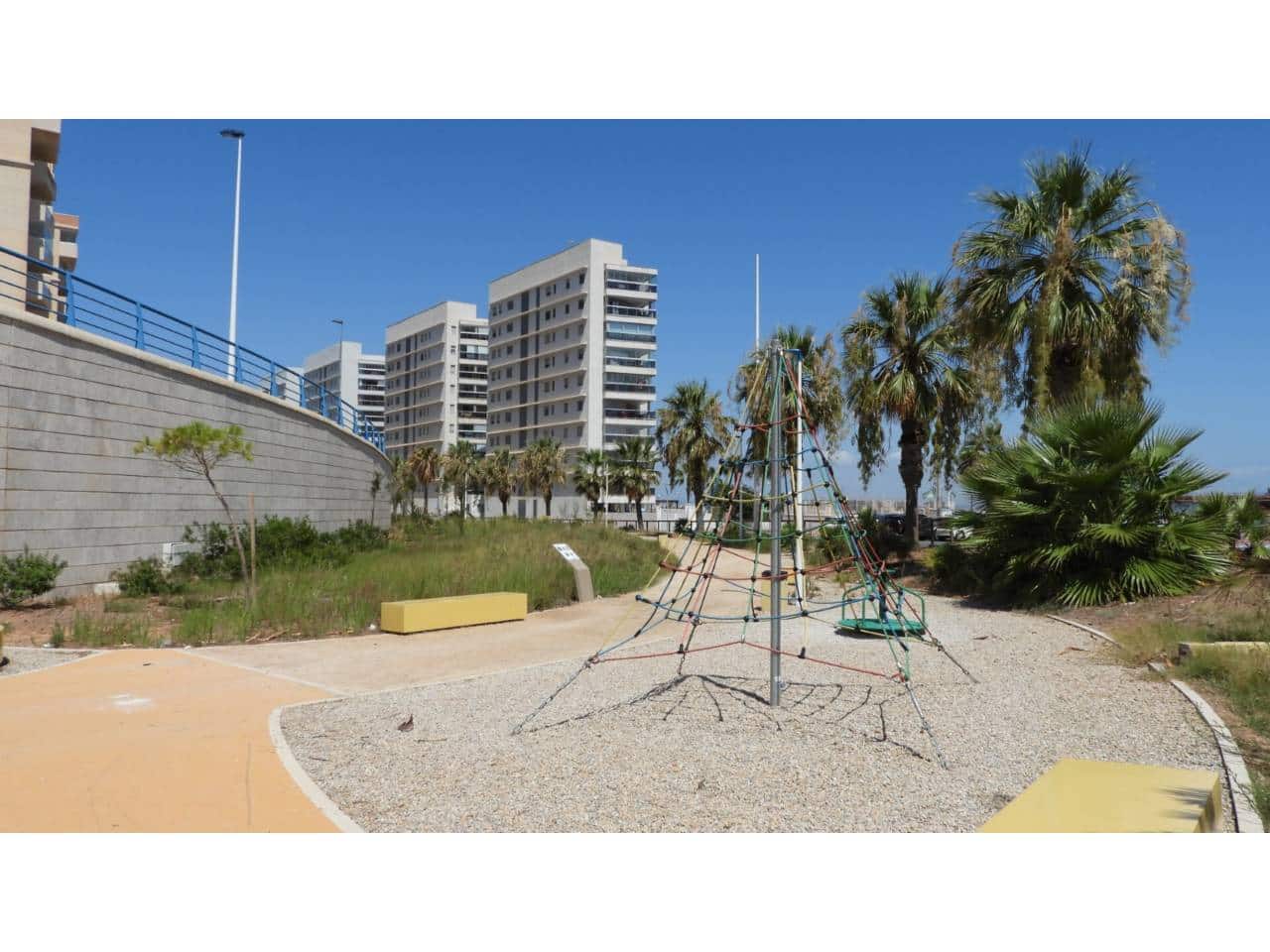 2 bedroom Flat for sale in La Manga del Mar Menor with pool garage - € 220,000 (Ref: 9165436)