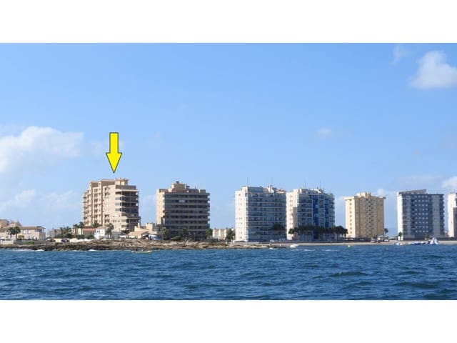 2 makuuhuone Asunto myytävänä paikassa La Manga del Mar Menor mukana uima-altaan 
autotalli - 220 000 € (Ref: 9165436)