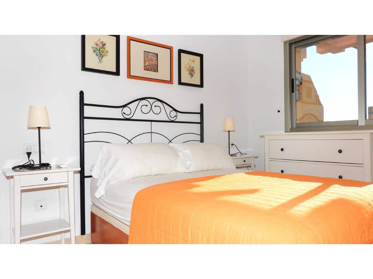 2 makuuhuone Asunto myytävänä paikassa La Manga del Mar Menor mukana uima-altaan 
autotalli - 220 000 € (Ref: 9165436)