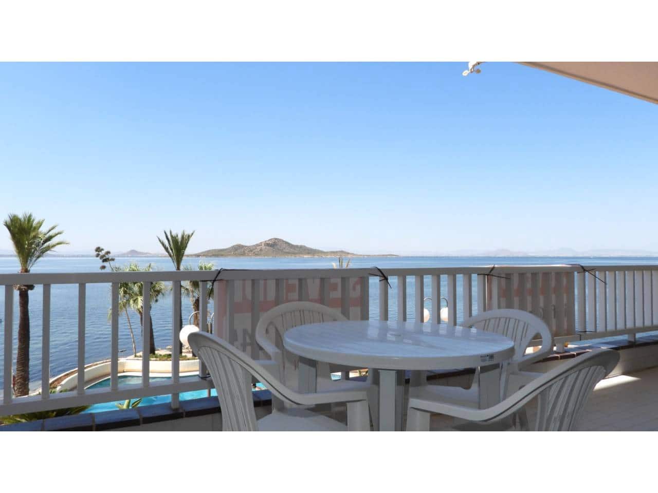 2 bedroom Flat for sale in La Manga del Mar Menor with pool - € 320,000 (Ref: 9219604)