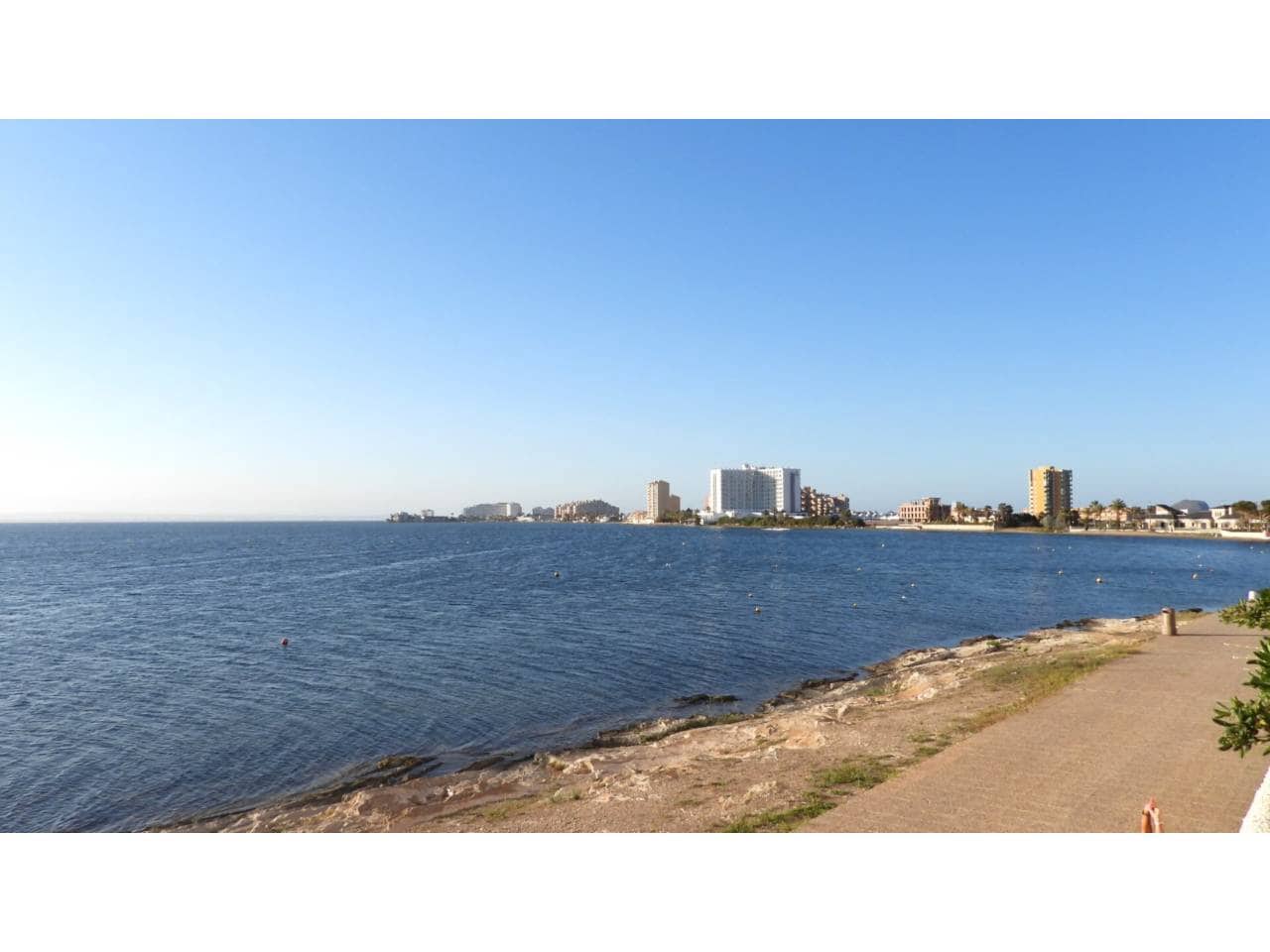 2 bedroom Flat for sale in La Manga del Mar Menor with pool - € 320,000 (Ref: 9219604)