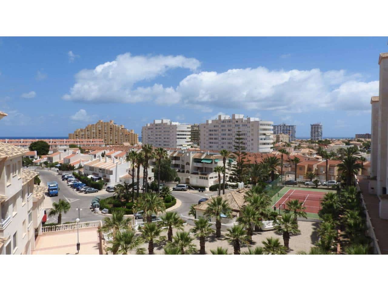 2 bedroom Flat for sale in La Manga del Mar Menor with pool - € 320,000 (Ref: 9219604)