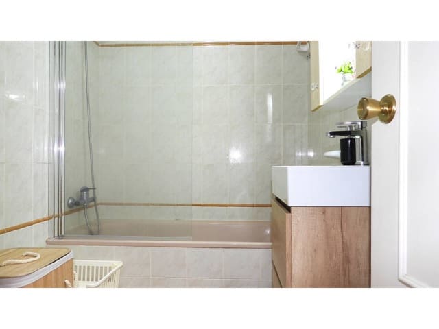 1 Zimmer Wohnung zu verkaufen in La Manga del Mar Menor mit Pool - 110.000 € (Ref: 9287193)