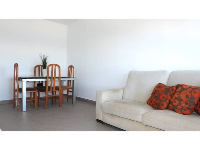 2 slaapkamer Flat te koop in La Manga del Mar Menor met zwembad garage - € 175.000 (Ref: 9600828)