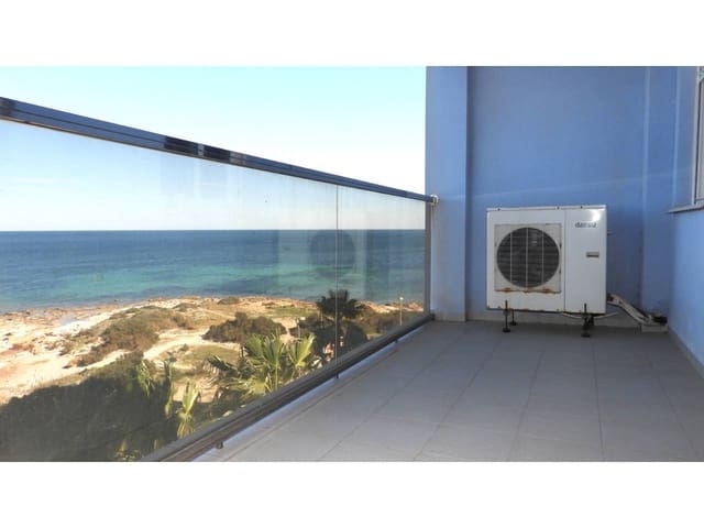2 slaapkamer Flat te koop in La Manga del Mar Menor met zwembad garage - € 175.000 (Ref: 9600828)