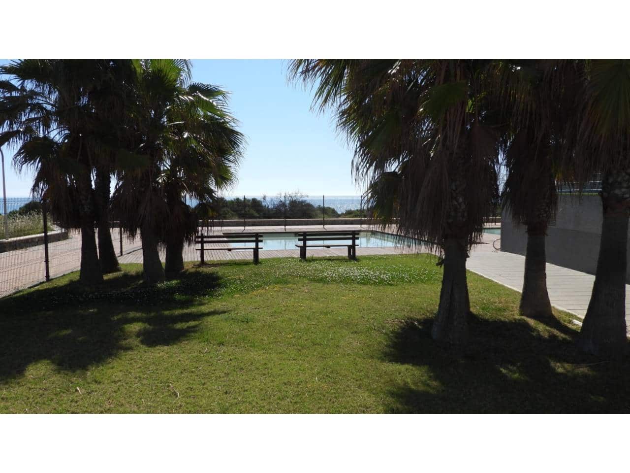 2 slaapkamer Flat te koop in La Manga del Mar Menor met zwembad garage - € 175.000 (Ref: 9600828)