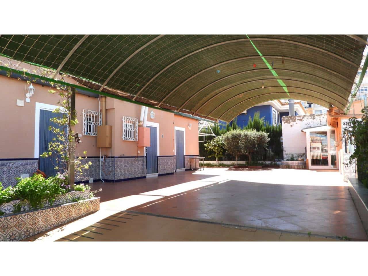 9 camera da letto Villa in vendita in Playa Honda con garage - 510.000 € (Rif: 9682257)