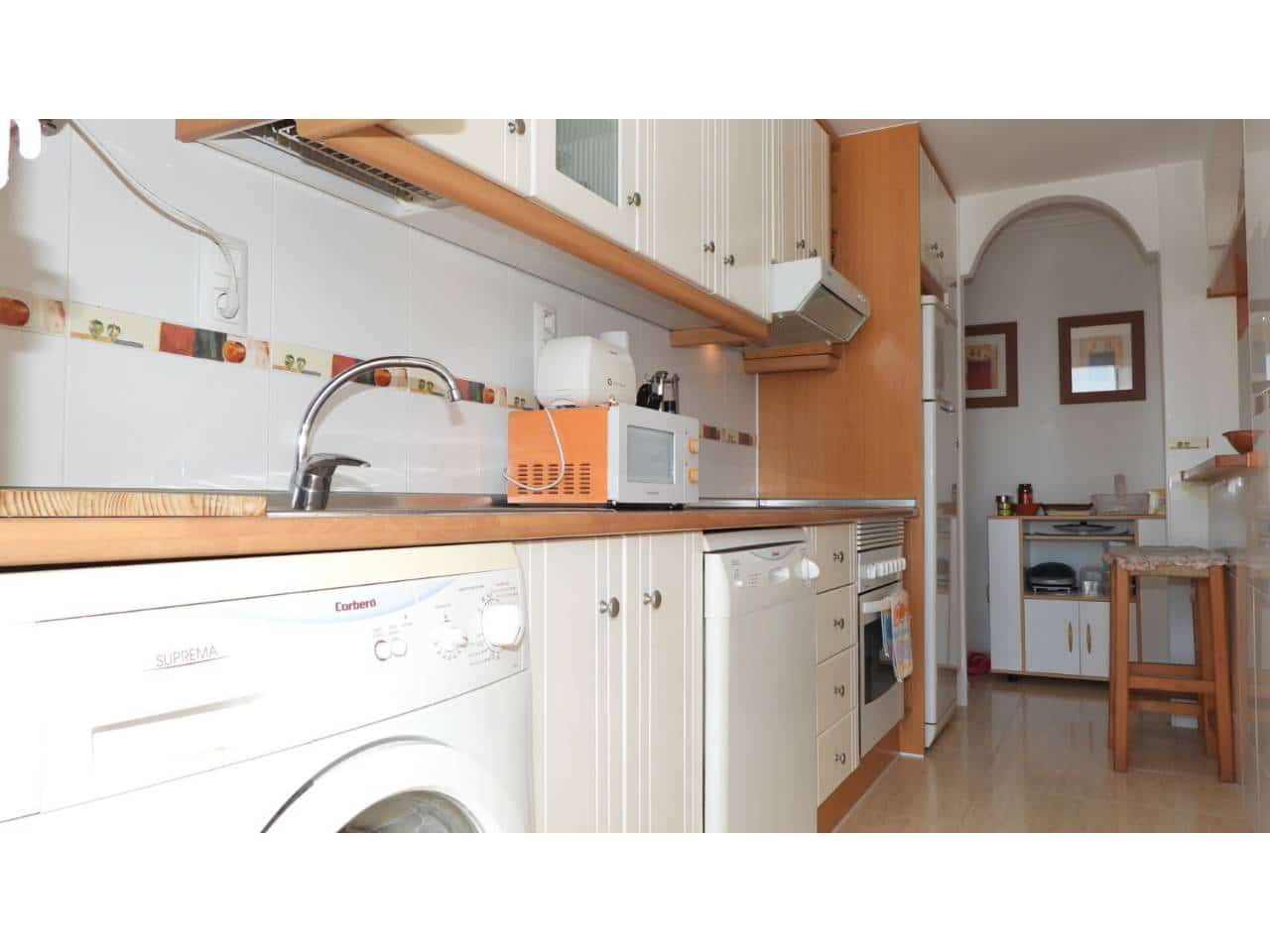 Piso de 1 habitación en La Manga del Mar Menor en venta con piscina garaje - 175.000 € (Ref: 9721022)