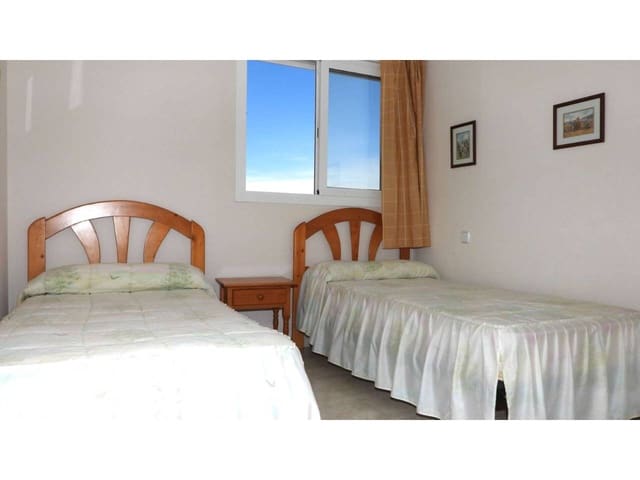 1 quarto Apartamento para venda em La Manga del Mar Menor com piscina garagem - 115 000 € (Ref: 9741441)