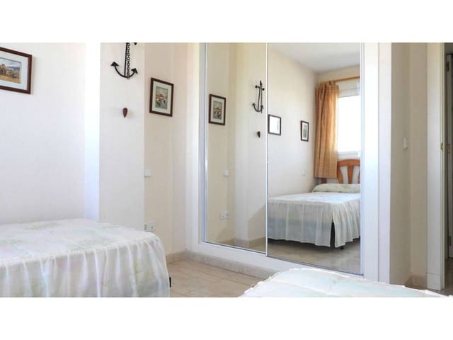 1 quarto Apartamento para venda em La Manga del Mar Menor com piscina garagem - 115 000 € (Ref: 9741441)