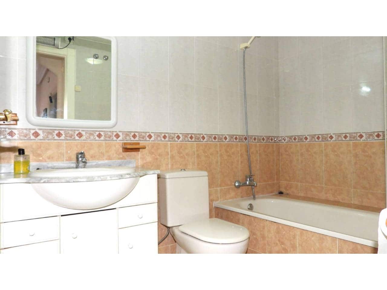 1 Zimmer Wohnung zu verkaufen in La Manga del Mar Menor mit Pool Garage - 115.000 € (Ref: 9741441)