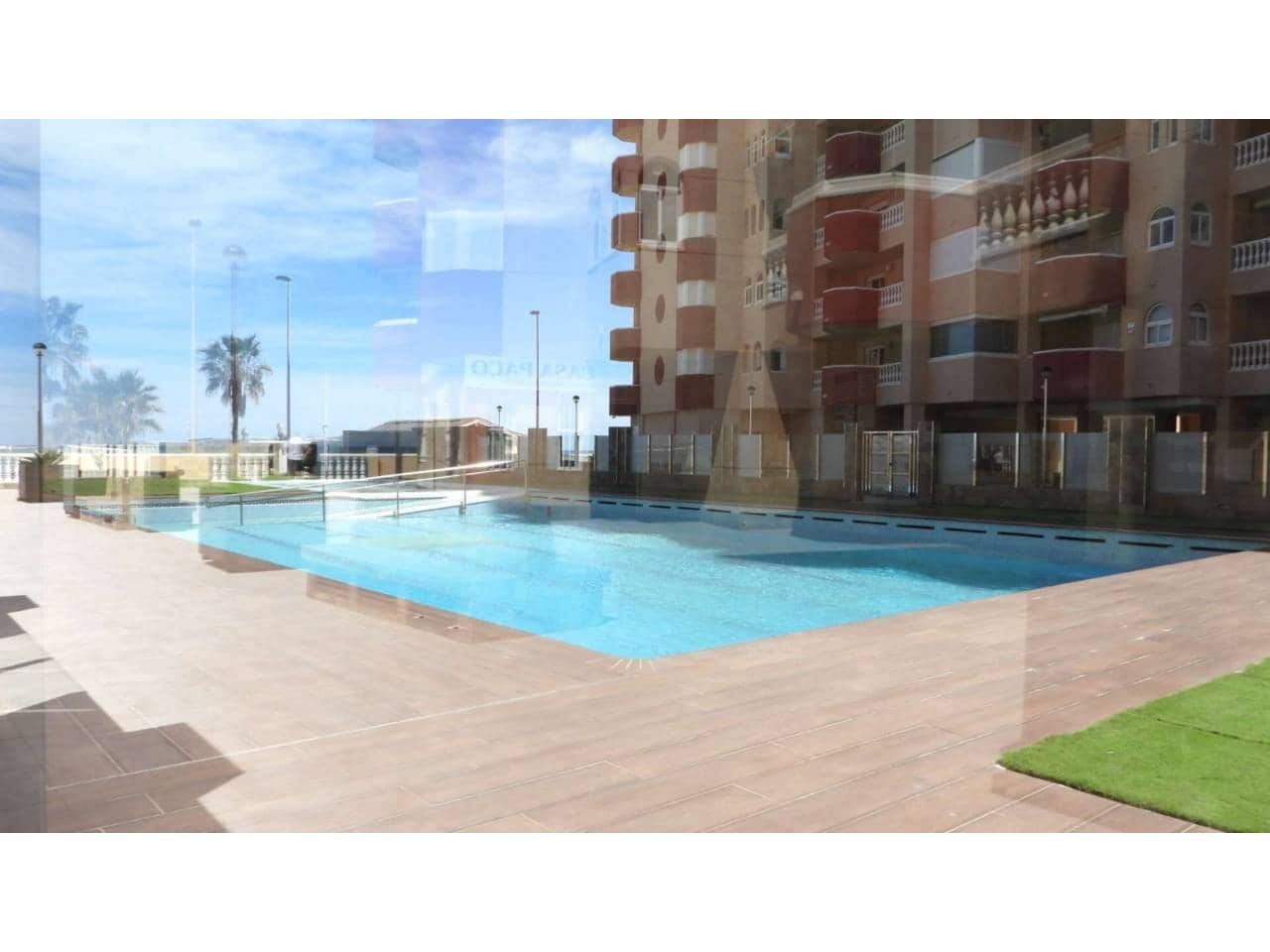 1 Zimmer Wohnung zu verkaufen in La Manga del Mar Menor mit Pool Garage - 115.000 € (Ref: 9741441)