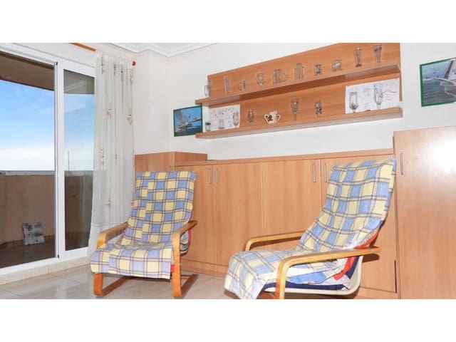 1 quarto Apartamento para venda em La Manga del Mar Menor com piscina garagem - 115 000 € (Ref: 9741441)