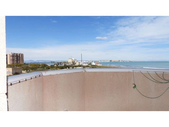 1 quarto Apartamento para venda em La Manga del Mar Menor com piscina garagem - 115 000 € (Ref: 9741441)