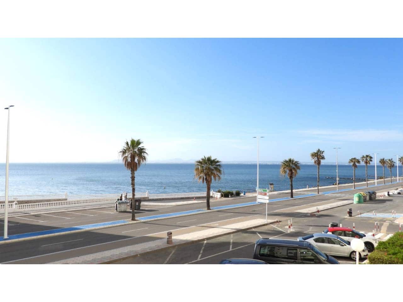 2 makuuhuone Asunto myytävänä paikassa La Manga del Mar Menor mukana uima-altaan - 160 000 € (Ref: 9751501)