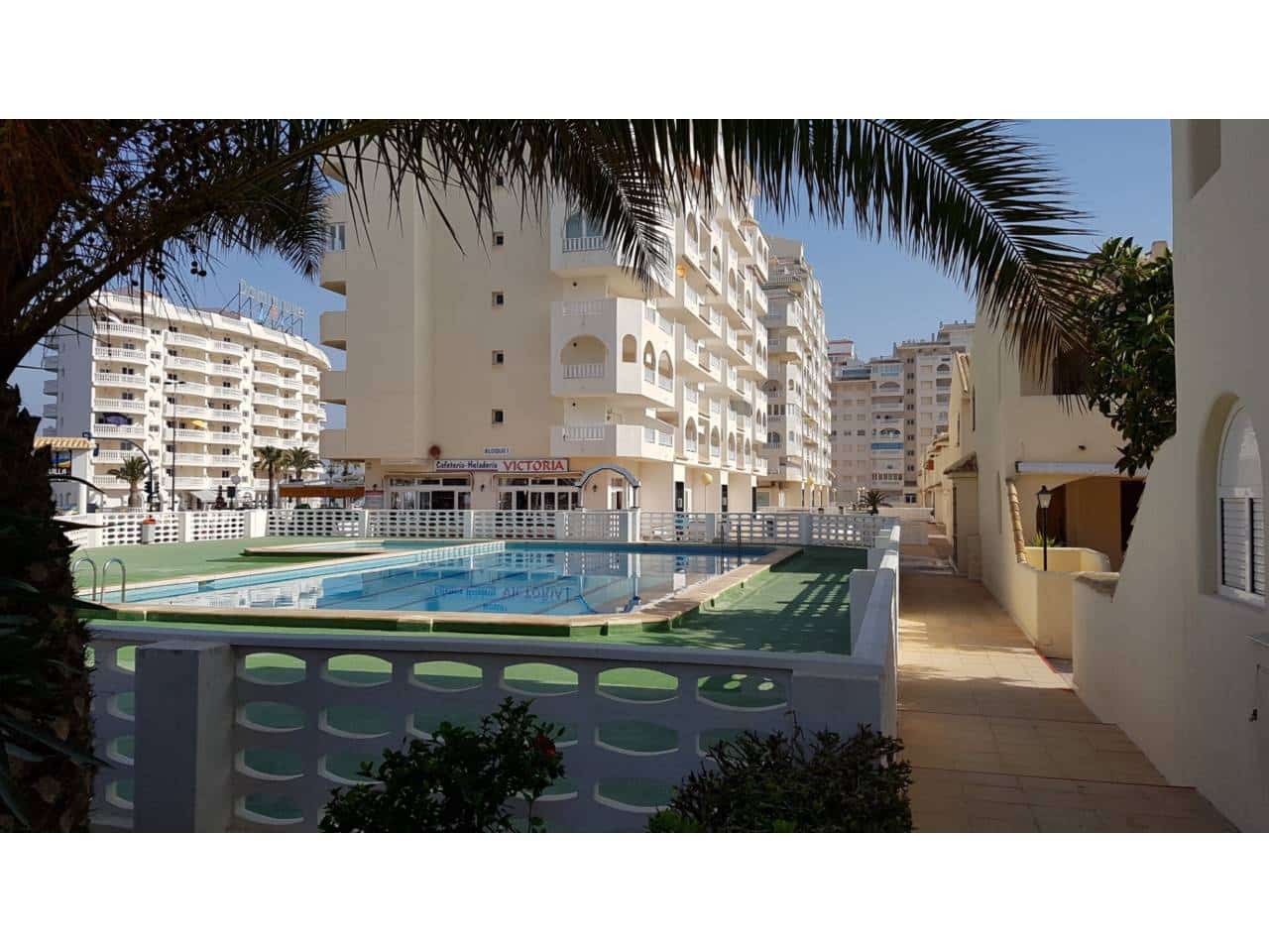2 makuuhuone Asunto myytävänä paikassa La Manga del Mar Menor mukana uima-altaan - 160 000 € (Ref: 9751501)