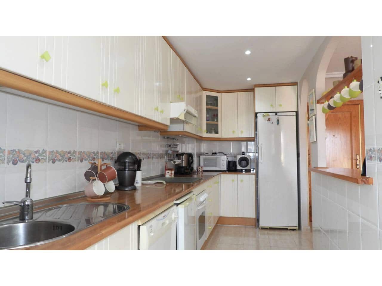 2 bedroom Flat for sale in La Manga del Mar Menor with pool garage - € 195,000 (Ref: 9819809)