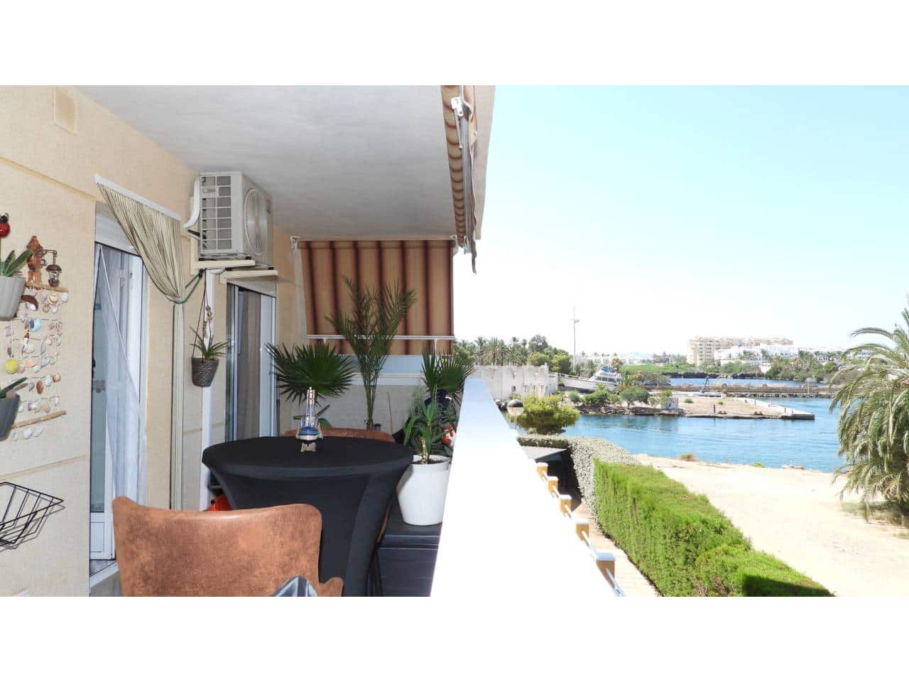 2 sovrum Lägenhet till salu i La Manga del Mar Menor med pool garage - 195 000 € (Ref: 9953641)