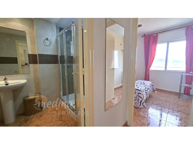 Apartamento de 2 habitaciones en Playa Honda en venta - 149.000 € (Ref: 10018345)