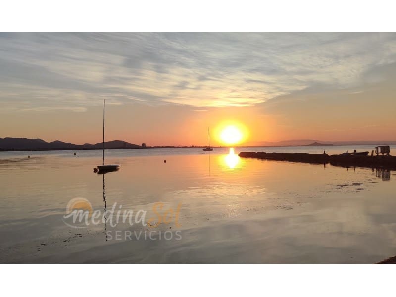 Apartamento de 2 habitaciones en Playa Honda en venta - 149.000 € (Ref: 10018345)