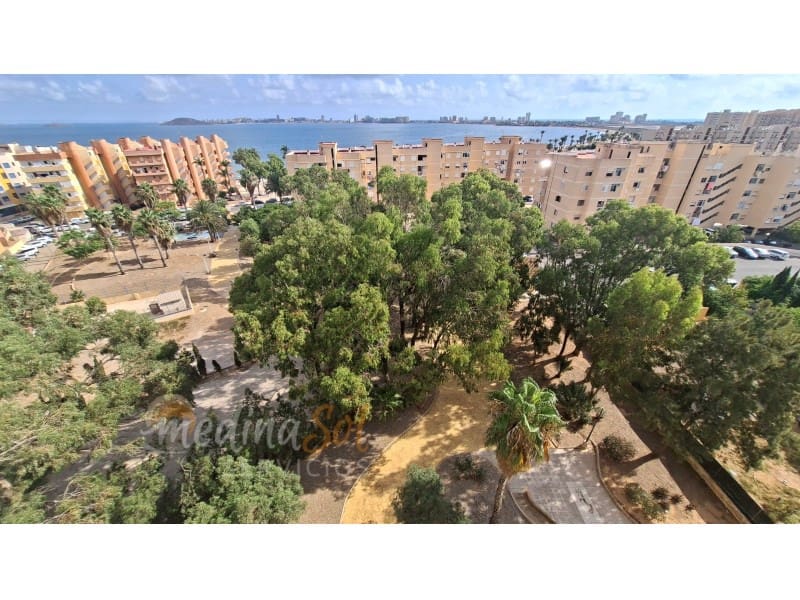 Apartamento de 2 habitaciones en Playa Honda en venta - 149.000 € (Ref: 10018345)