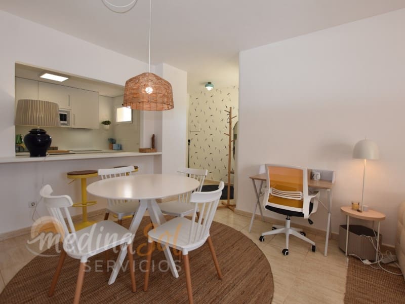 2 chambre Appartement à vendre à Playa Honda avec piscine - 160 000 € (Ref: 10115619)