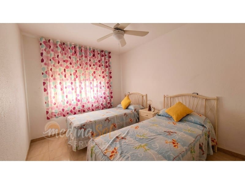 2 soveværelse Lejlighed til salg i La Manga del Mar Menor - € 160.000 (Ref: 10148488)