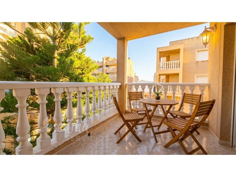 3 quarto Apartamento para venda em La Manga del Mar Menor com garagem - 198 000 € (Ref: 10150337)