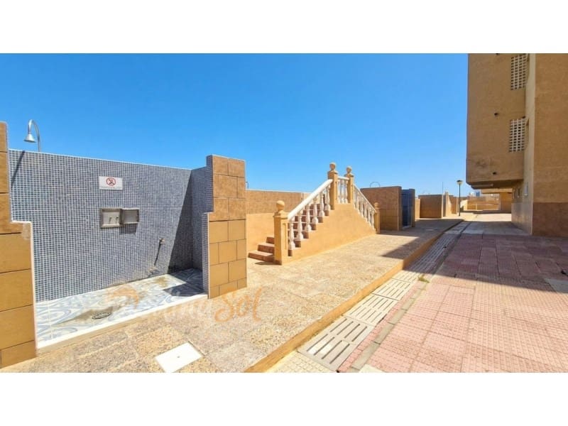 3 quarto Apartamento para venda em La Manga del Mar Menor com garagem - 198 000 € (Ref: 10150337)
