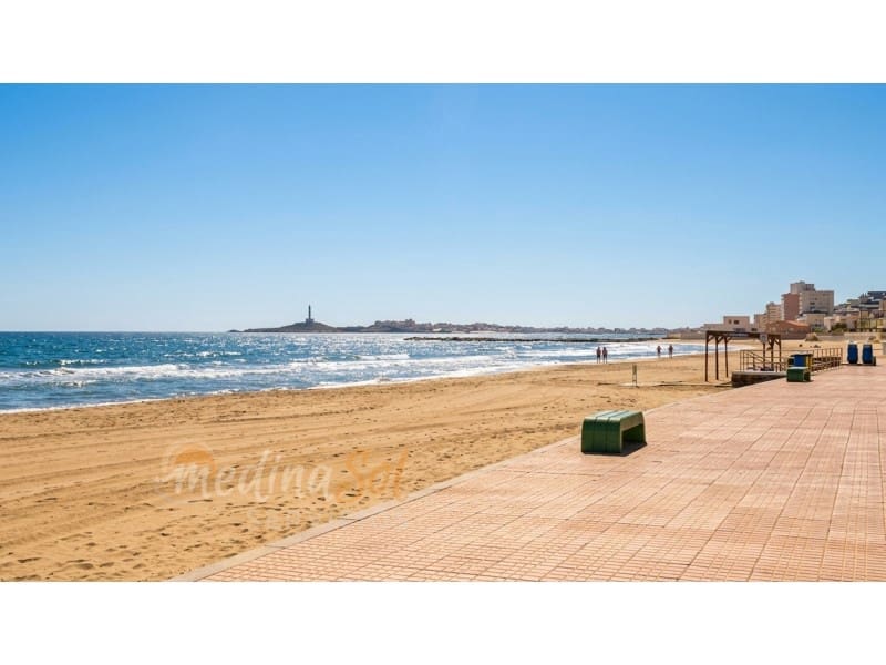 3 quarto Apartamento para venda em La Manga del Mar Menor com garagem - 198 000 € (Ref: 10150337)