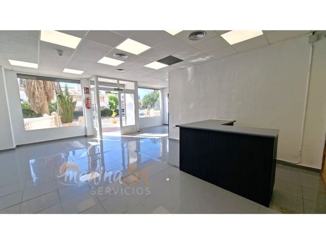 Commercieel te koop in La Manga del Mar Menor - € 120.000 (Ref: 10151111)