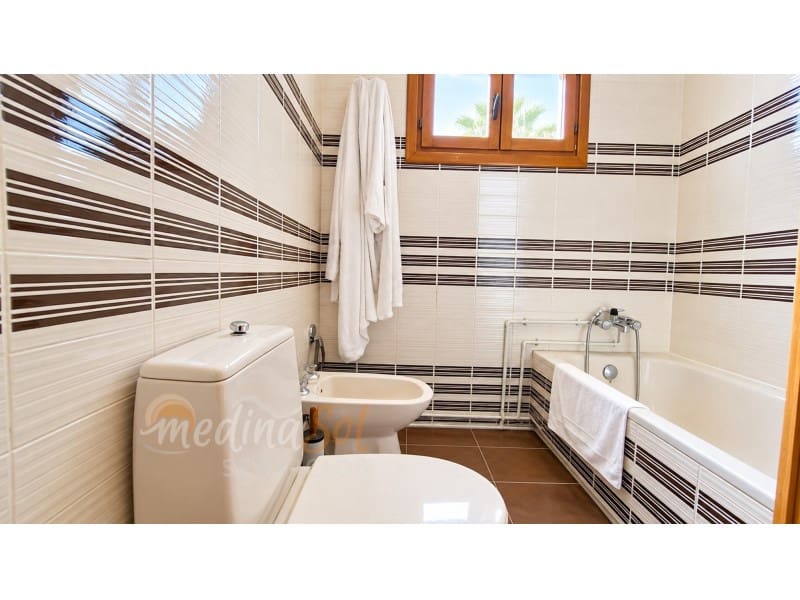 6 chambre Villa/Maison à vendre à Los Urrutias avec piscine garage - 395 000 € (Ref: 10164866)