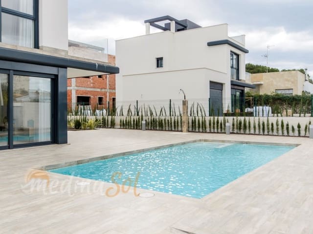 Willa na sprzedaż w Playa Honda, Kartagena z garażem - 455 000 € (Ref: 5077366)