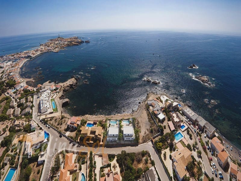 3 soveværelse Villa til salg i Cabo de Palos med swimmingpool garage - € 2.400.000 (Ref: 5922149)