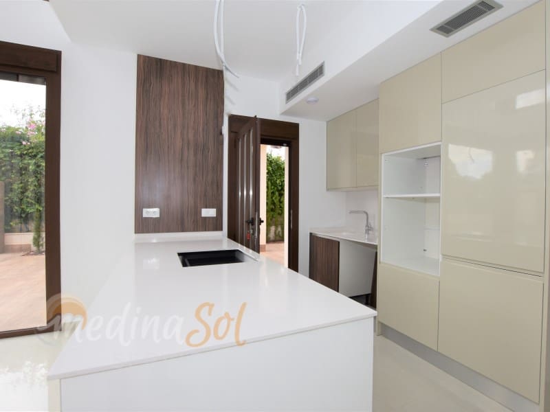 3 slaapkamer Villa te koop in Playa Paraiso met zwembad garage - € 595.000 (Ref: 6381606)