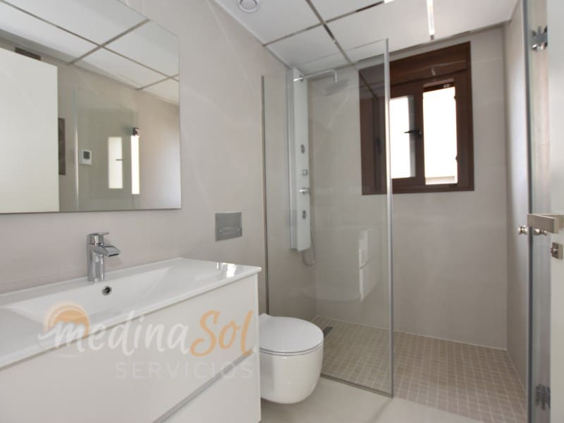 3 slaapkamer Villa te koop in Playa Paraiso met zwembad garage - € 595.000 (Ref: 6381606)