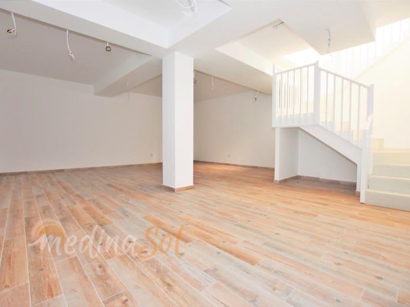 3 slaapkamer Villa te koop in Playa Paraiso met zwembad garage - € 595.000 (Ref: 6381606)