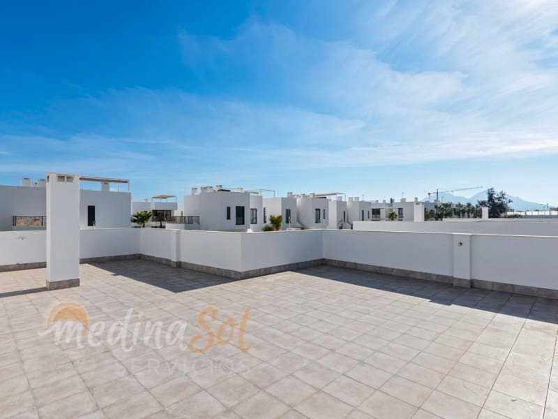 3 bedroom Villa for sale in Islas Menores with pool - € 549,000 (Ref: 8059265)