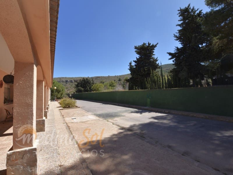 7 soveværelse Finca/Landehus til salg i Las Barracas med swimmingpool garage - € 790.000 (Ref: 8216583)