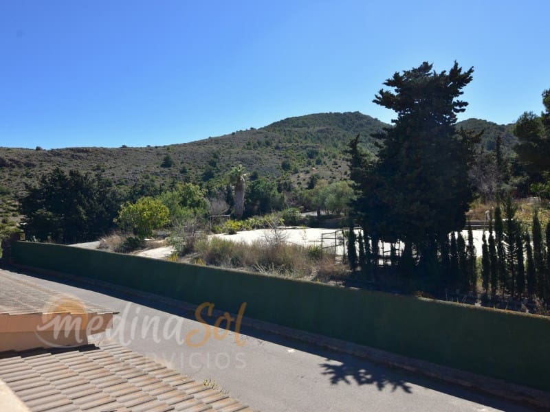 7 soveværelse Finca/Landehus til salg i Las Barracas med swimmingpool garage - € 790.000 (Ref: 8216583)