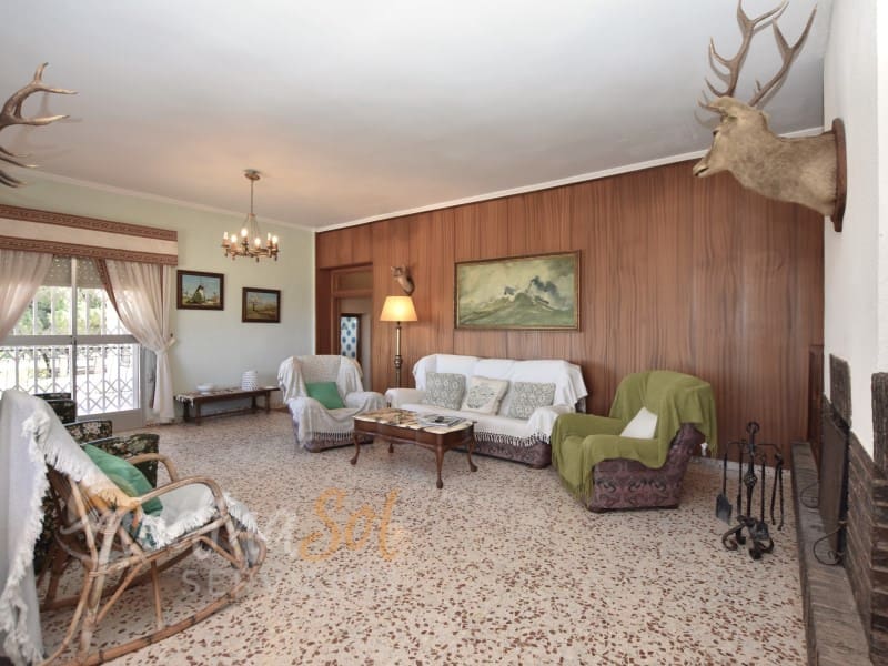 7 soveværelse Finca/Landehus til salg i Las Barracas med swimmingpool garage - € 790.000 (Ref: 8216583)