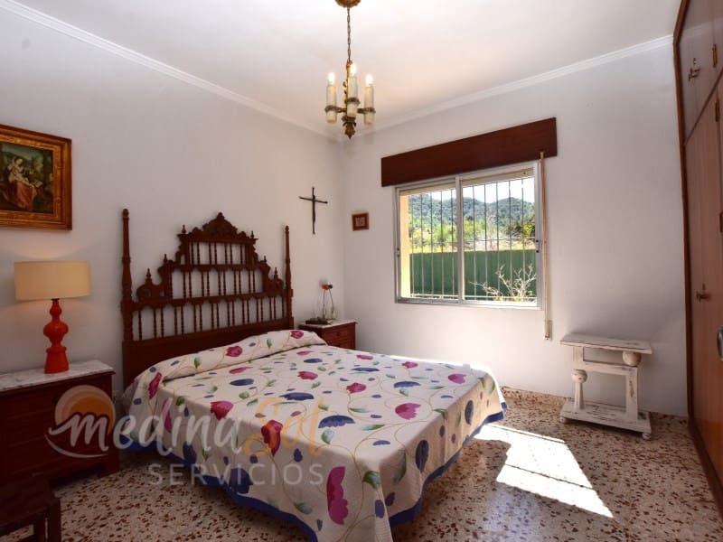 7 soveværelse Finca/Landehus til salg i Las Barracas med swimmingpool garage - € 790.000 (Ref: 8216583)