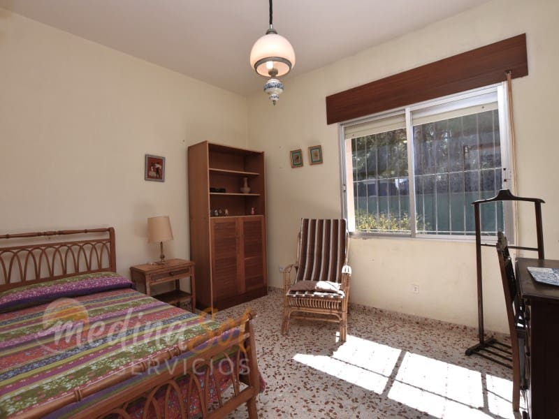 7 soveværelse Finca/Landehus til salg i Las Barracas med swimmingpool garage - € 790.000 (Ref: 8216583)